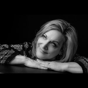 Meet your Posher, Leslie